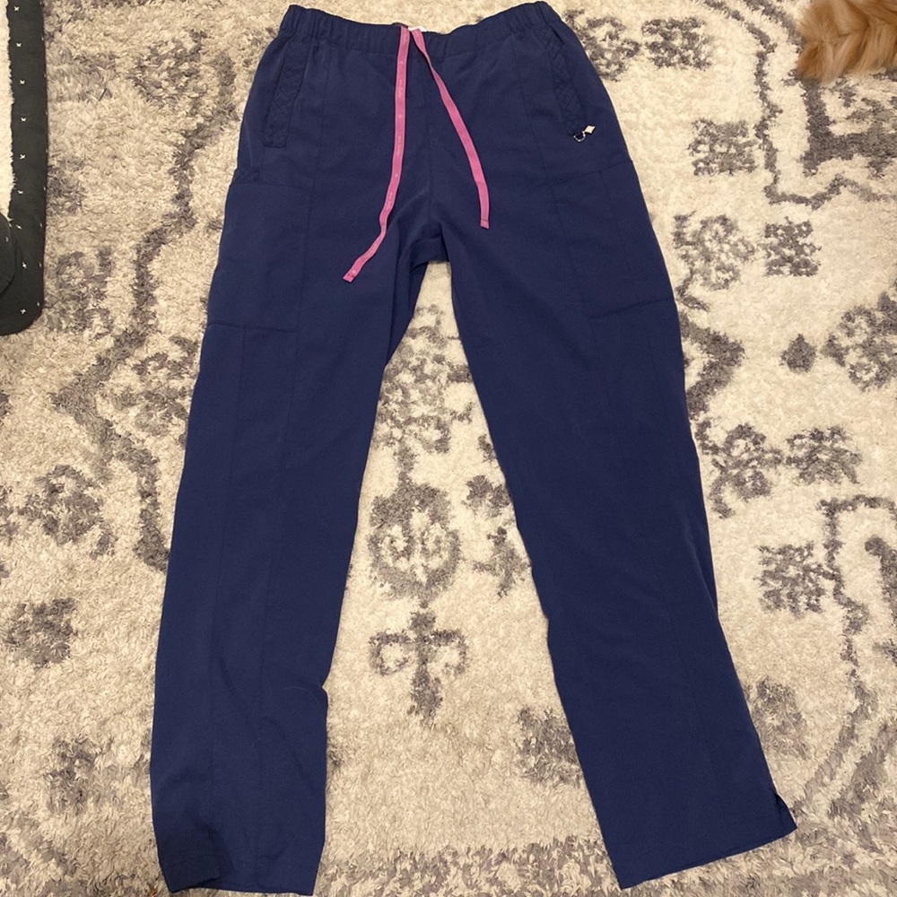 Vera Bradley Cargo Scrubs